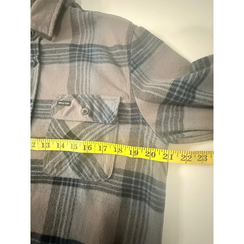 Brixton Flannel Shirt Men Medium Grey Blue Plaid Long Sleeve Button‎ Up